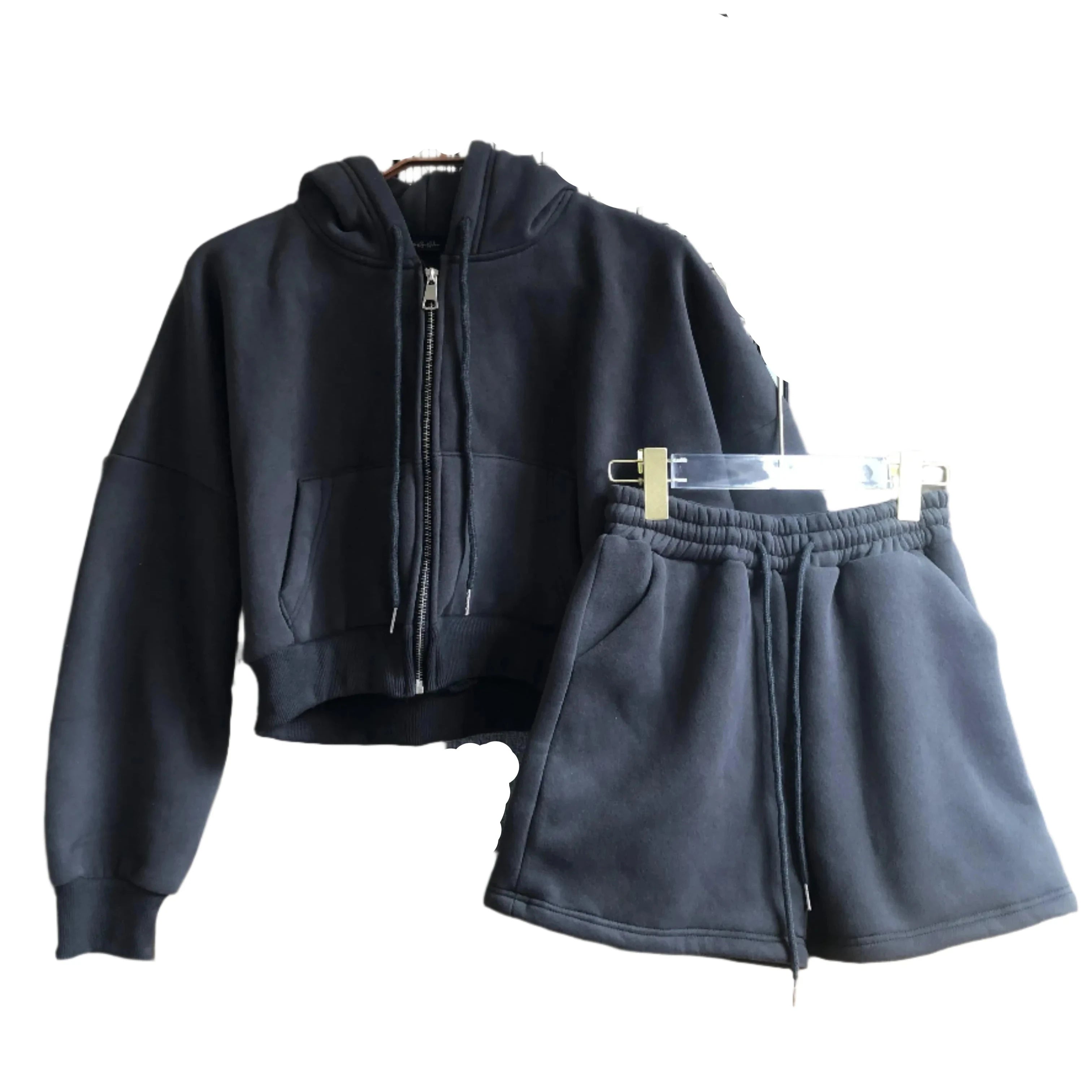 40595181010979|40595181043747|40595181076515|40595181109283|40595181404195